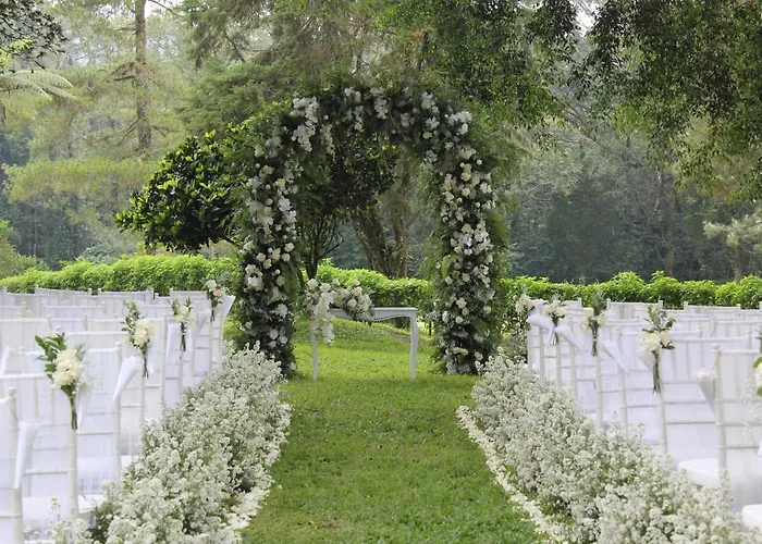 Handara Golf & Bali 4* Bedugul (Bali)