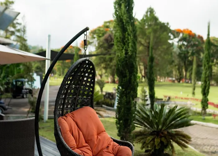 Handara Golf & Bali 4*
