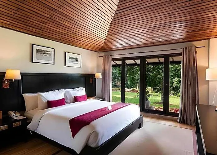 Handara Golf & Bali Resort 4*